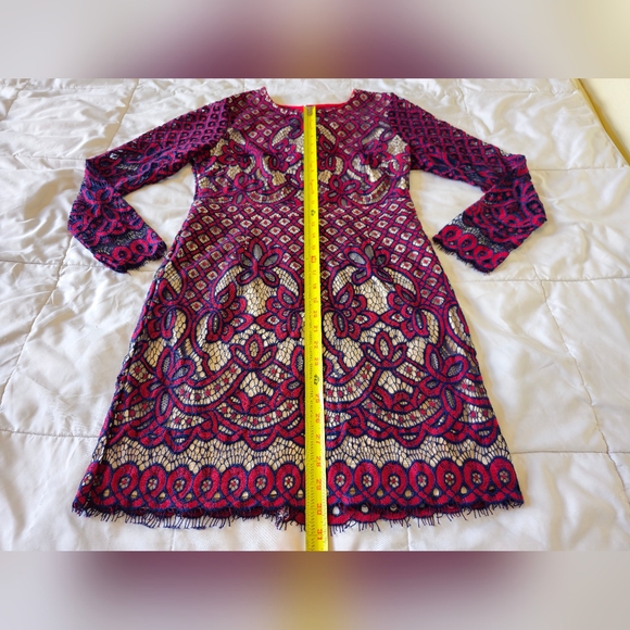 Boohoo stunning lacey long sleeved red & blue backless dress (Size 10) 💙👗🩷👗 - Picture 14 of 16